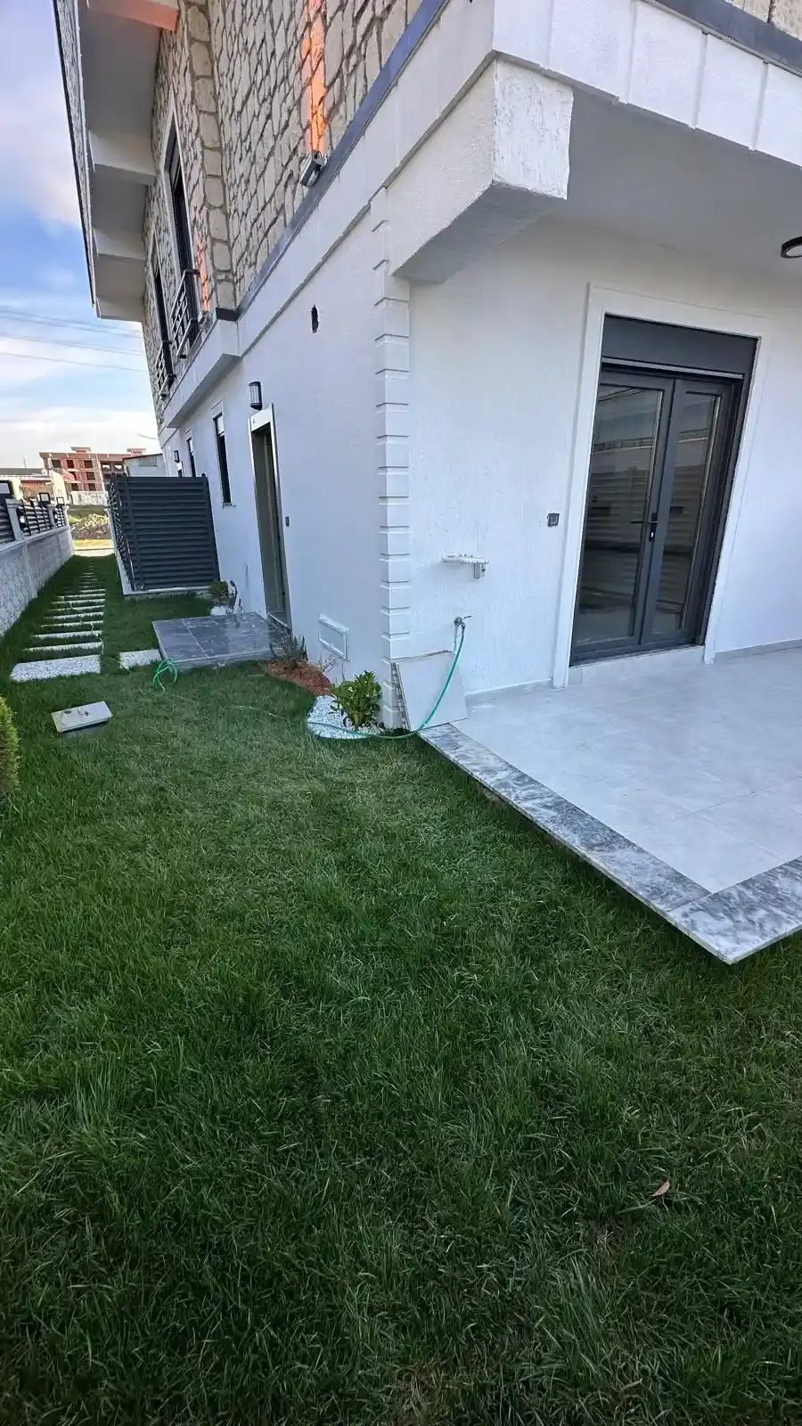 Sakarya Kocaali Yayla Mah.'de Yerden Isıtmalı, Jakuzili 3+1 Lüks Villa